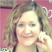 Soy Arquitecto y poseo suficientes comocimientos en Dibujo Tecnico, he ejercido durante 4 años como profesora en esta rama